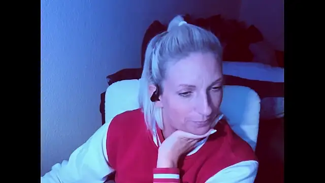 SexyJulia21 webcam