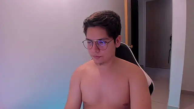 Asta_YunoXXX webcam
