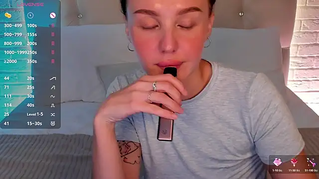 LianaFord webcam