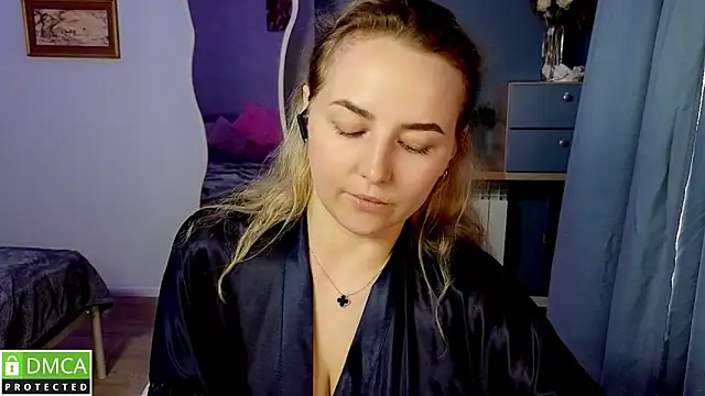 Mira_Mermayd webcam