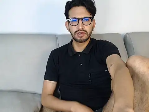thomass1018 webcam