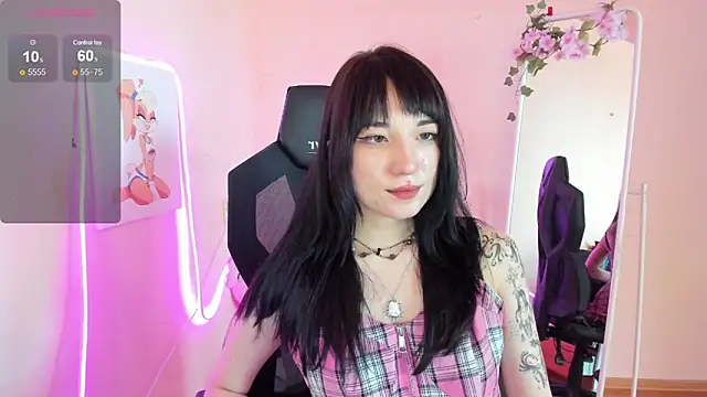 AliceeinWonderlanddd webcam