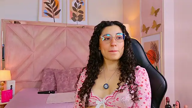 DemiJones_ webcam