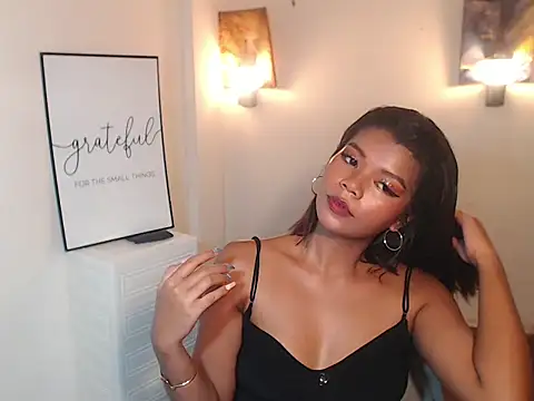 Asian_chicksxx webcam