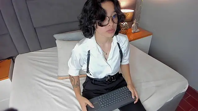 scarleth_blaze webcam