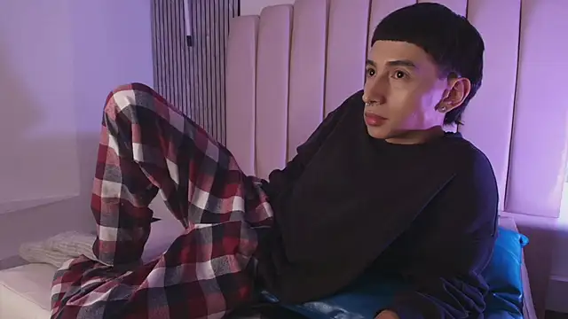 lian_cameron webcam