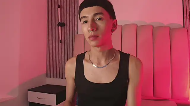 lian_cameron (M twink) - dance sexy naked