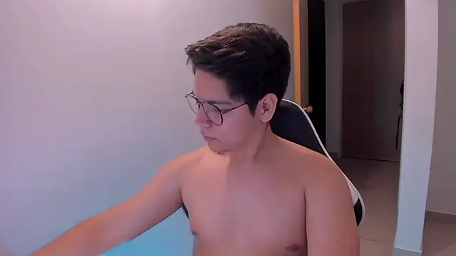 Asta_YunoXXX webcam