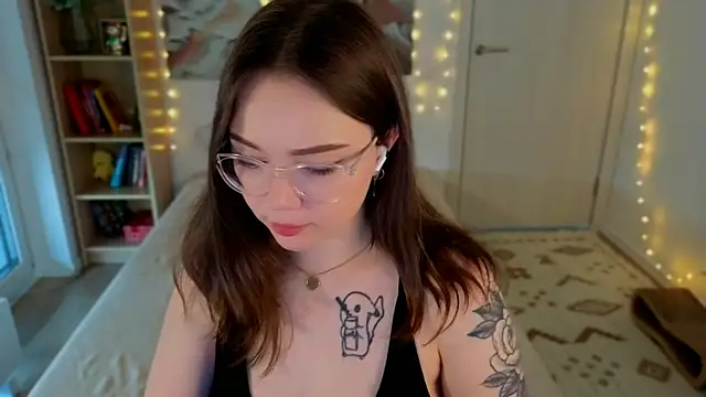 milenasaint (F young) - Goal :flirt: FingerPussy :flirt: