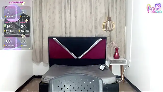 luisa__torres webcam