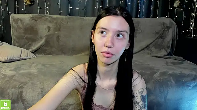 Amelia_skyy webcam