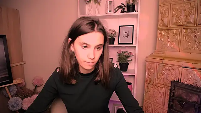 Watch RosaRay_ live on EroticFlix - High definition streams