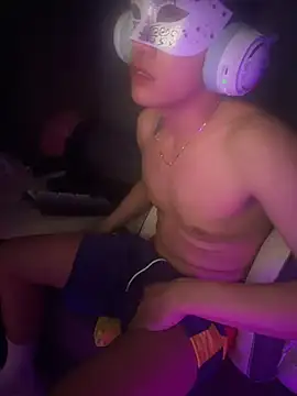 boyhigh1997 webcam