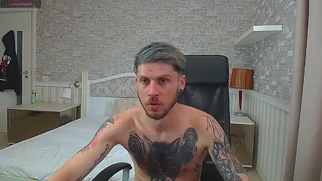 JonahShaw webcam
