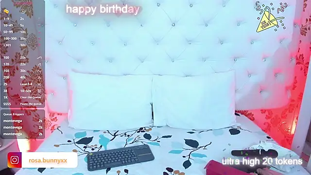 Watch pinky__bunny live on EroticFlix - High definition streams