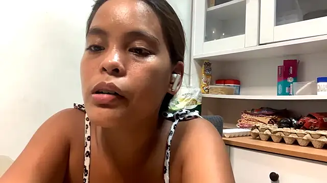 Bunny_Kisss webcam