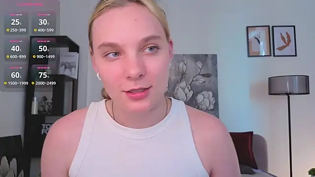 NaokoStifel webcam