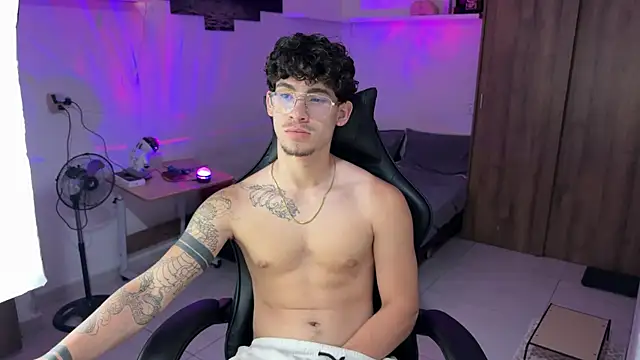 Kisan_Smith webcam