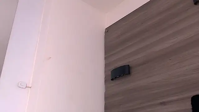 SashaNova webcam