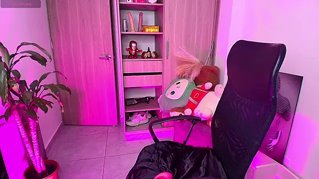 sharlottxl webcam