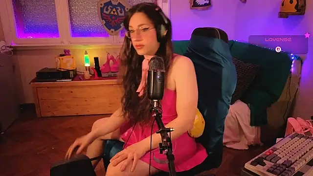 Zesty_Peach webcam