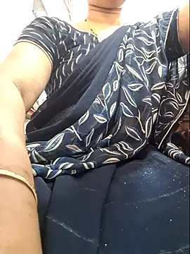 indianhotwife639 webcam