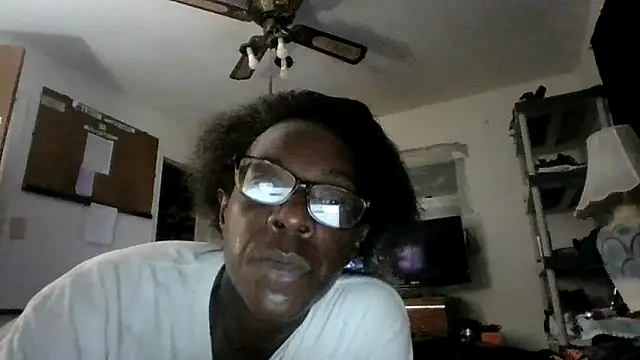 AcademicHuman67 webcam
