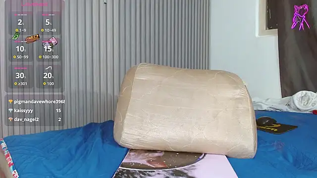 Julian_Smith21 webcam