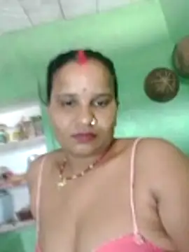 Shivani09900 webcam