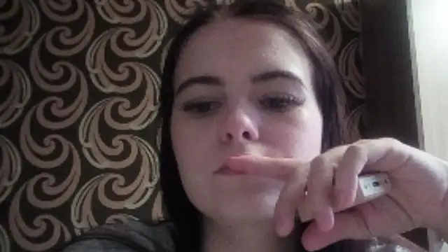 KikiAmino webcam