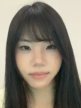 Nina_588 webcam