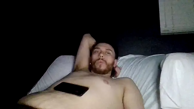 Cloudyydayzz webcam