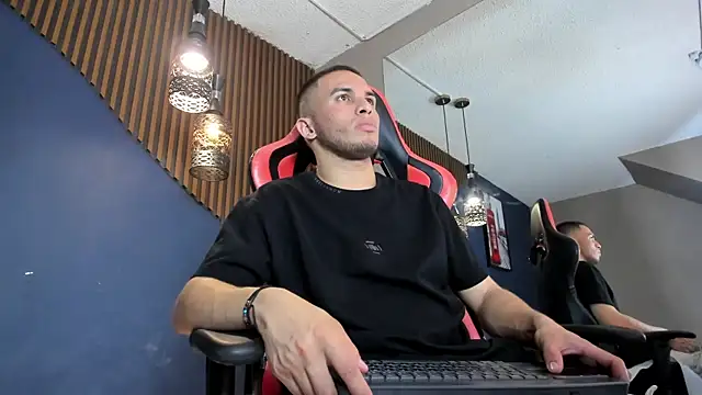 TomasDuquee webcam