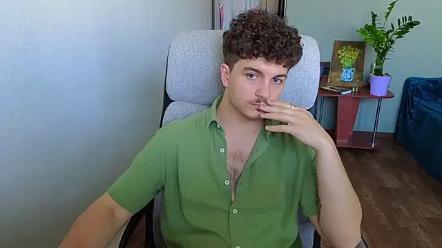 Remy_Miles webcam