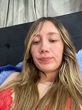 Watch horny__molly_ live on EroticFlix - High definition streams