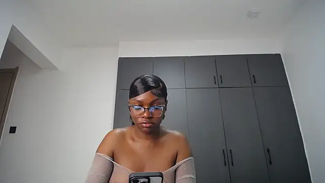 Pretty_Liya08 webcam
