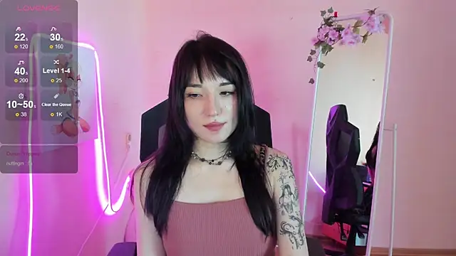 AliceeinWonderlanddd webcam