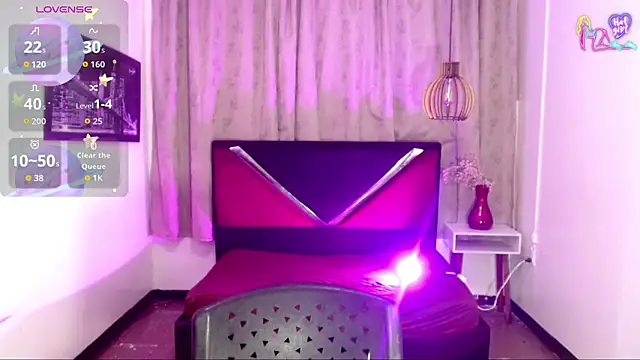 luisa__torres webcam