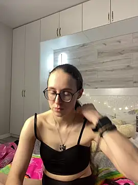 Watch MartiniiSelenna live on EroticFlix - High definition streams
