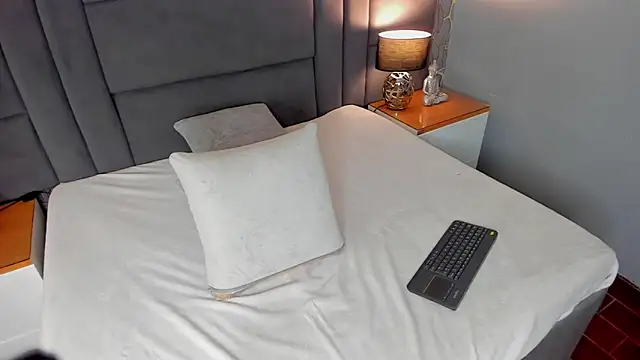 scarleth_blaze webcam