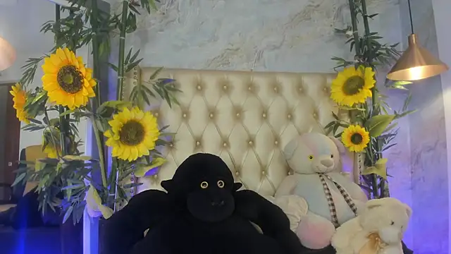 LittleeJaz webcam