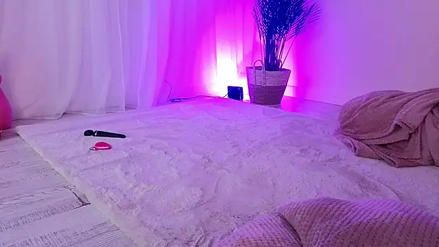 BetsyGonzale webcam