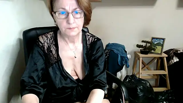katemodel webcam