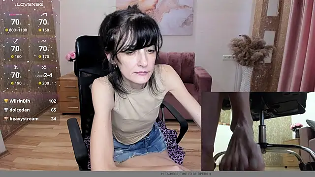 Dana_Haliti webcam