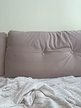 fuckdoll_18 webcam
