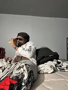 MIGHTYDEMONXXX webcam