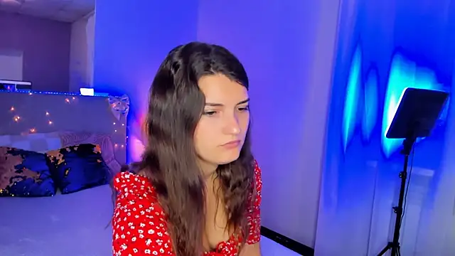 Laura_Leee webcam