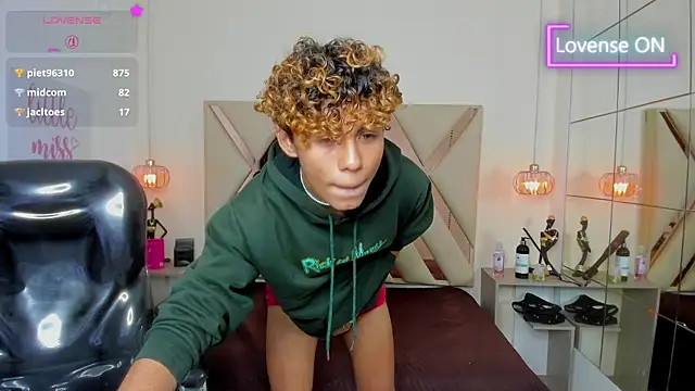 Anyelo_Twink webcam