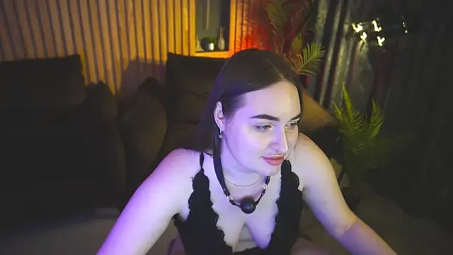 RapunzelAngel webcam