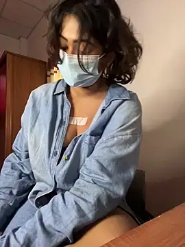 HotQueenSri